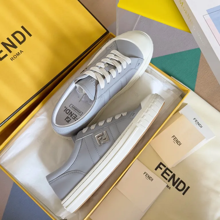 Fendi Shoe 